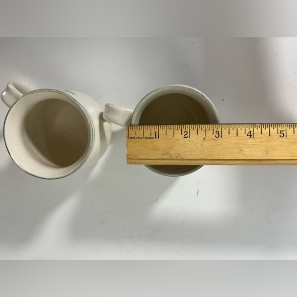 Set of 2 Matching Handmade Wheel Thrown Pottery Mugs Signed Cream Green - Picture 9 of 9